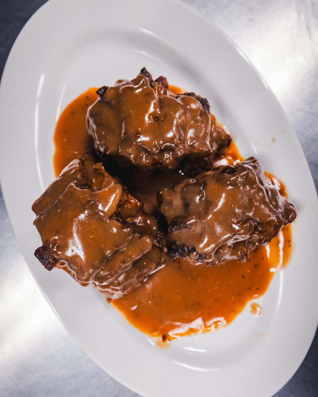 Flavor Of The Month: 40-Weight Gravy Oxtail