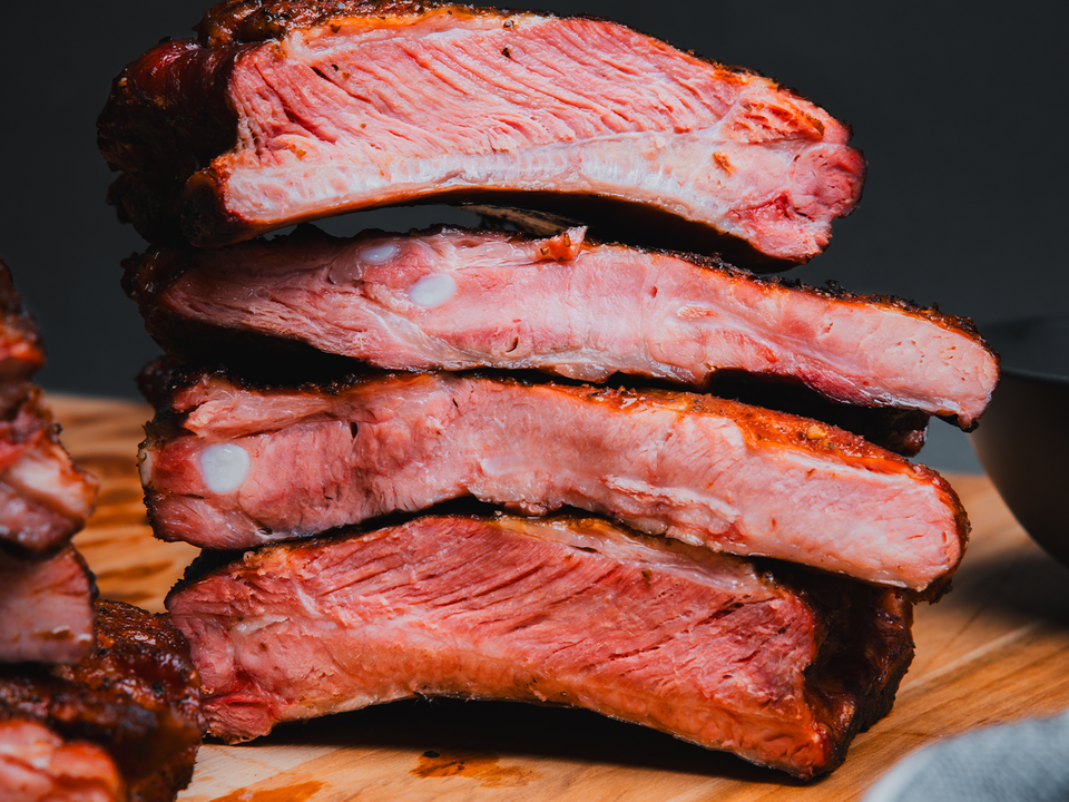 Les's 'Railroad Track' Spare Ribs – Les BBQ